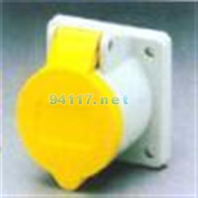5615曼耐克斯IP44帶開(kāi)關(guān)和機(jī)械聯(lián)鎖插座32A 4P